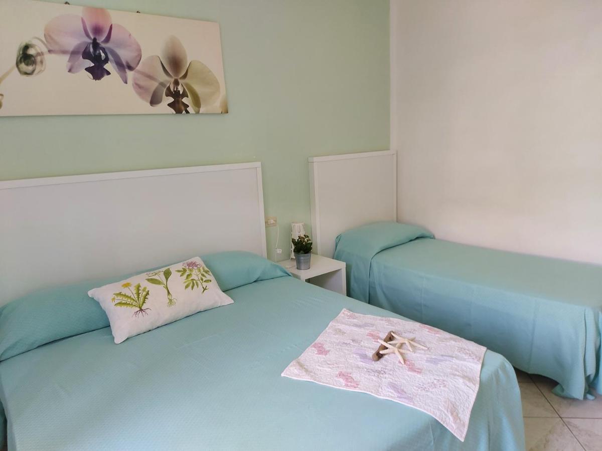 Hotel Holiday Bambu 마르차나 외부 사진
