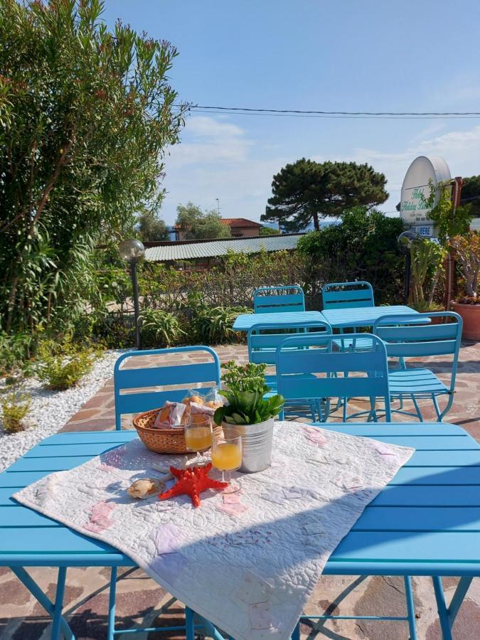 Hotel Holiday Bambu 마르차나 외부 사진